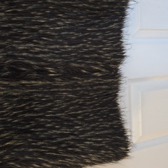 Kikit Studio Maurice Sasson Women's Faux Fur Vest Black Tan Ribbed Back Size XL - Picture 6 of 15